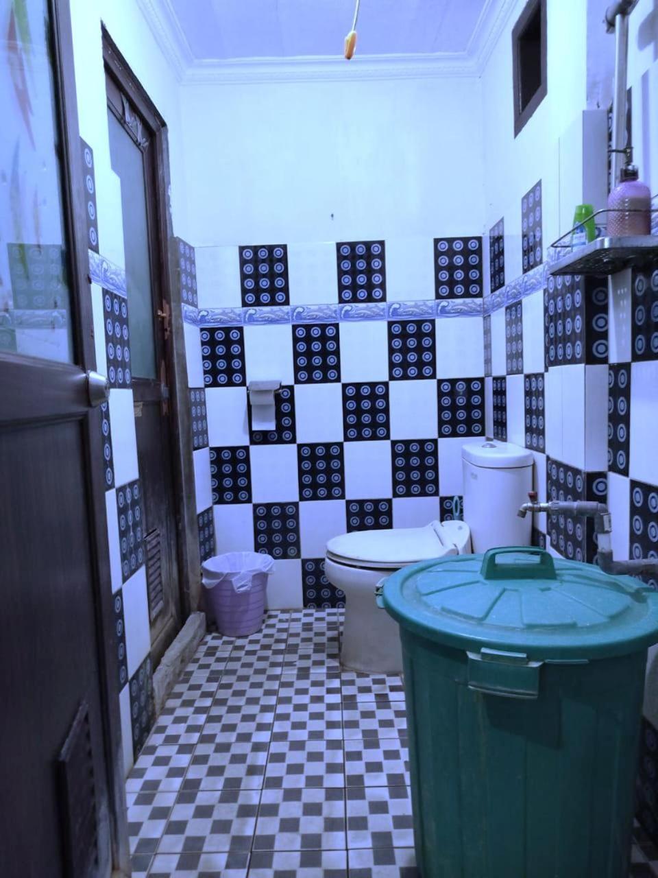 Kurnia Homestay Ternate Kültér fotó